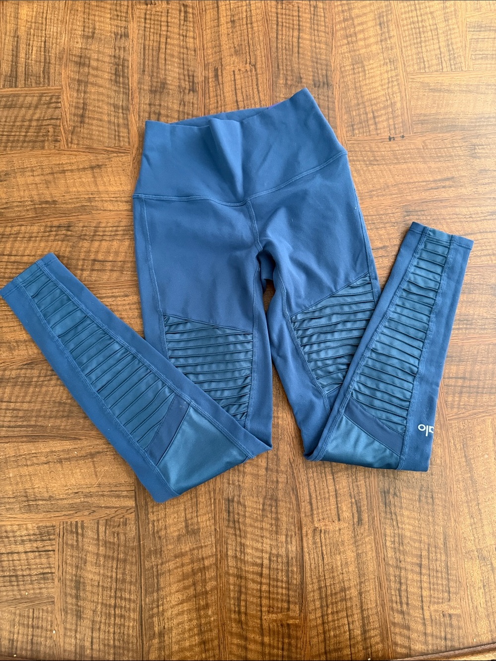 ALO Yoga Motto Blue Ribbed Panel High-Waist Leggings